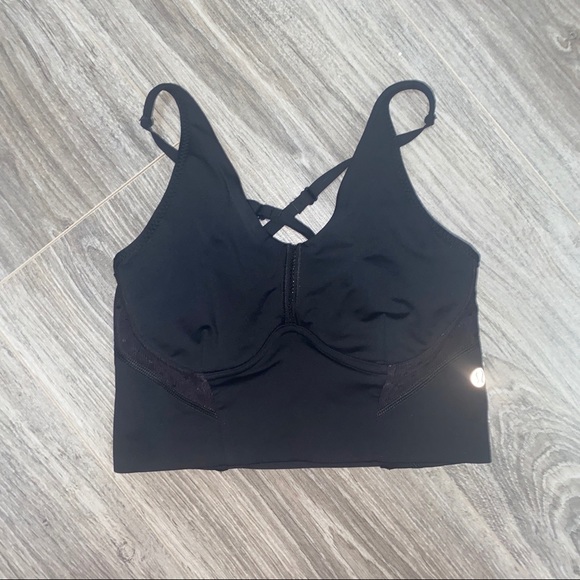 Lululemon sports bra - Picture 1 of 3